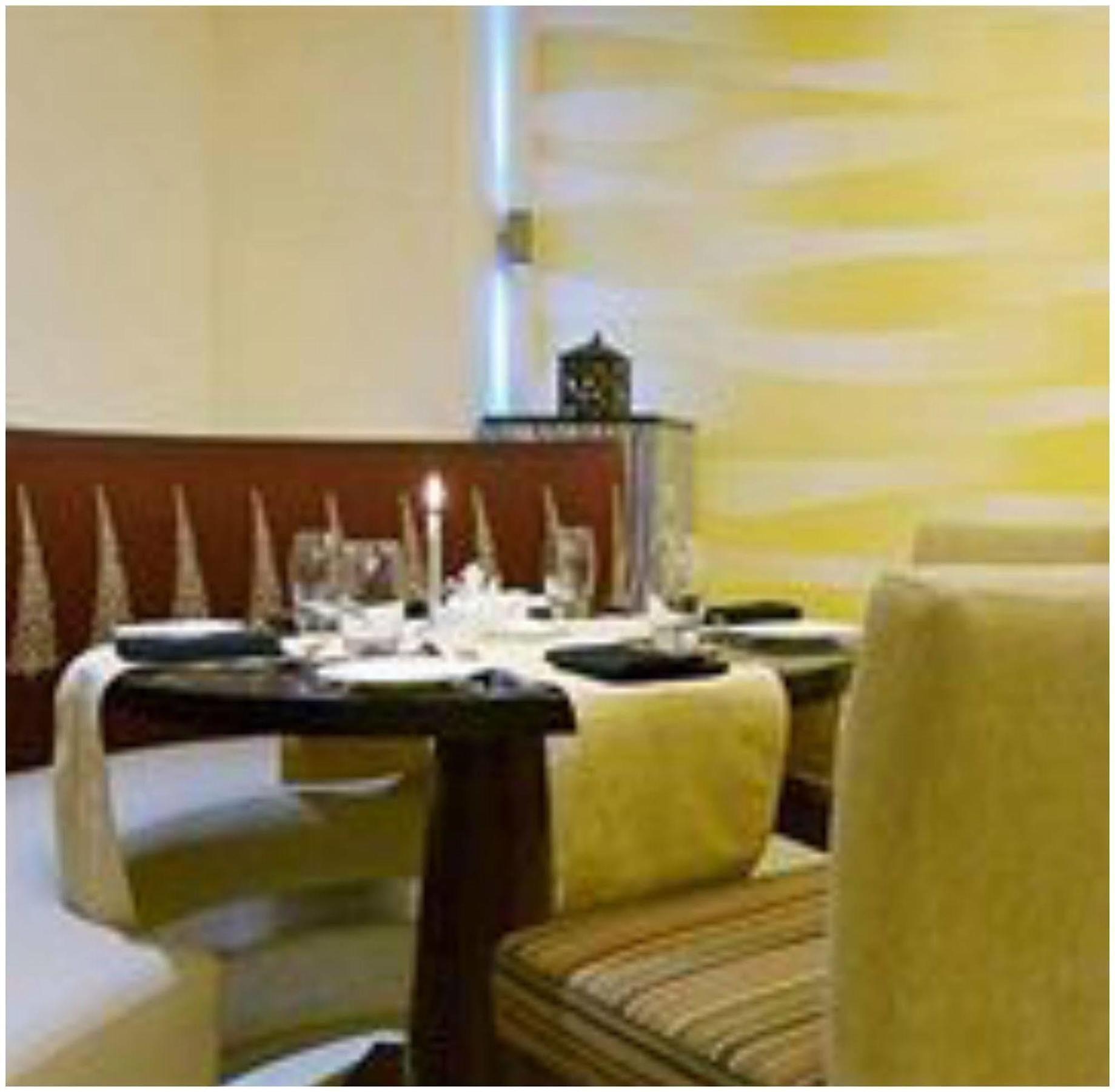 Vivanta Vijayawada, Mg Road Zewnętrze zdjęcie